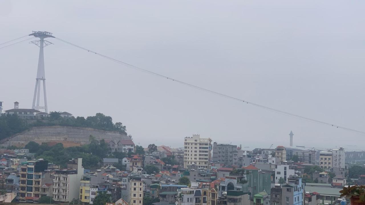Nha Nghi Thanh Tam Hotell Ha Long Eksteriør bilde